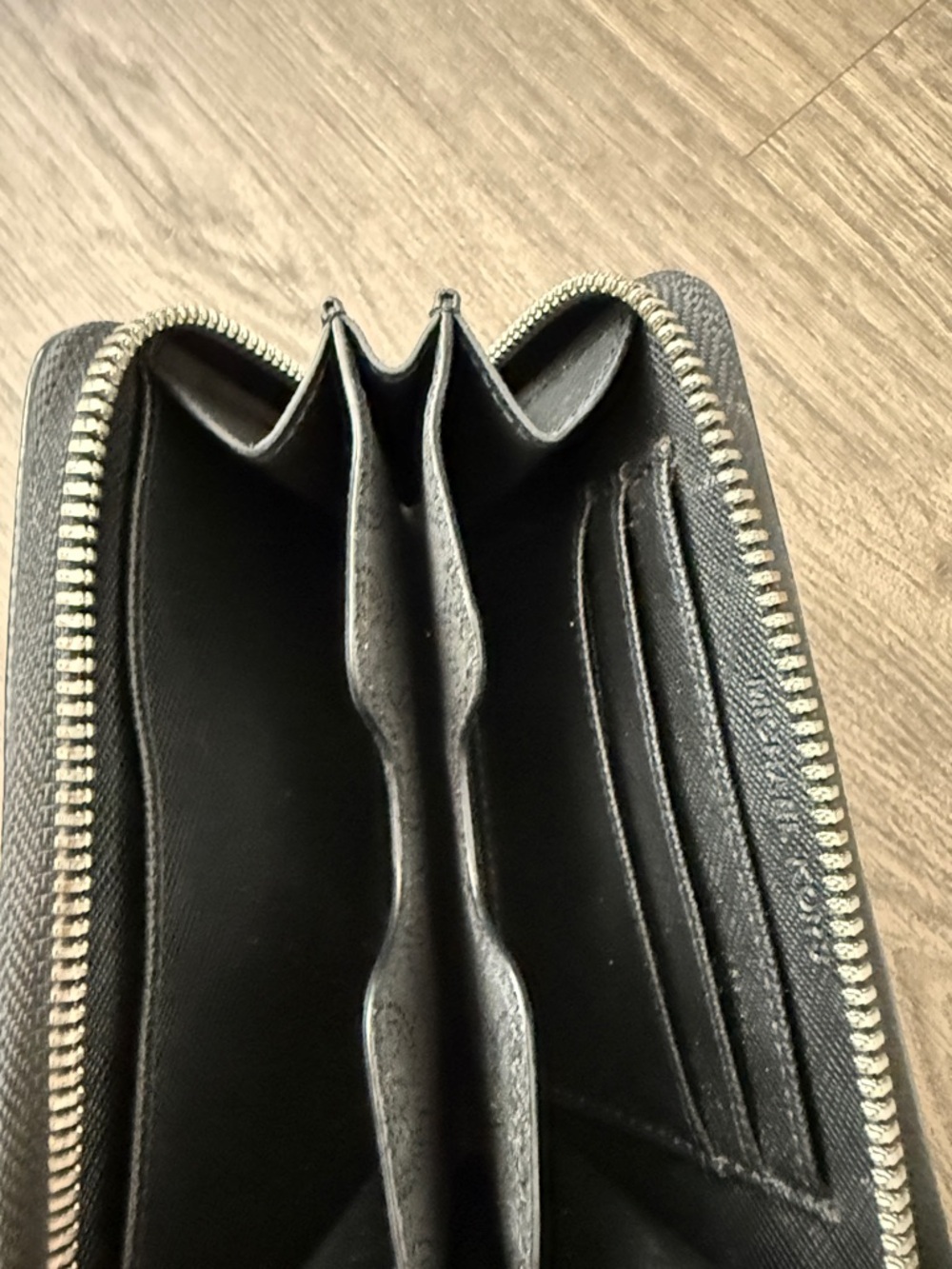 Michael Kors Black and White Striped Zip-Around Wallet - Picture 2 of 3